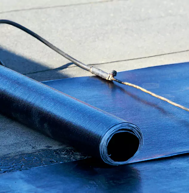 Expert Rubberized Roof Patch Solutions: Restoring Calumet City's Flat Roofs to Peak Performance