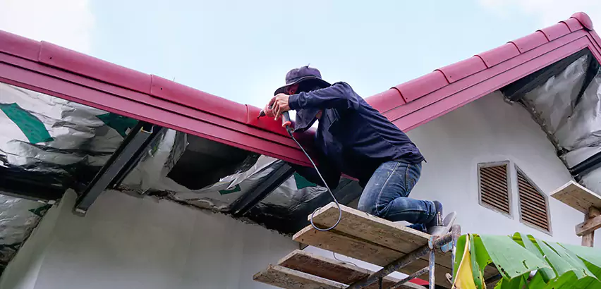 Residential Wind Damage Roof Repair in Calumet City